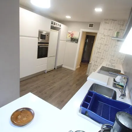 C&b Apartamento Castell De Tona Lejlighed