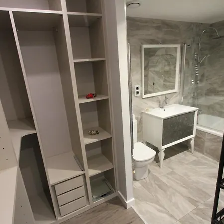 C&b Apartamento Castell De Tona Lejlighed Cambrils